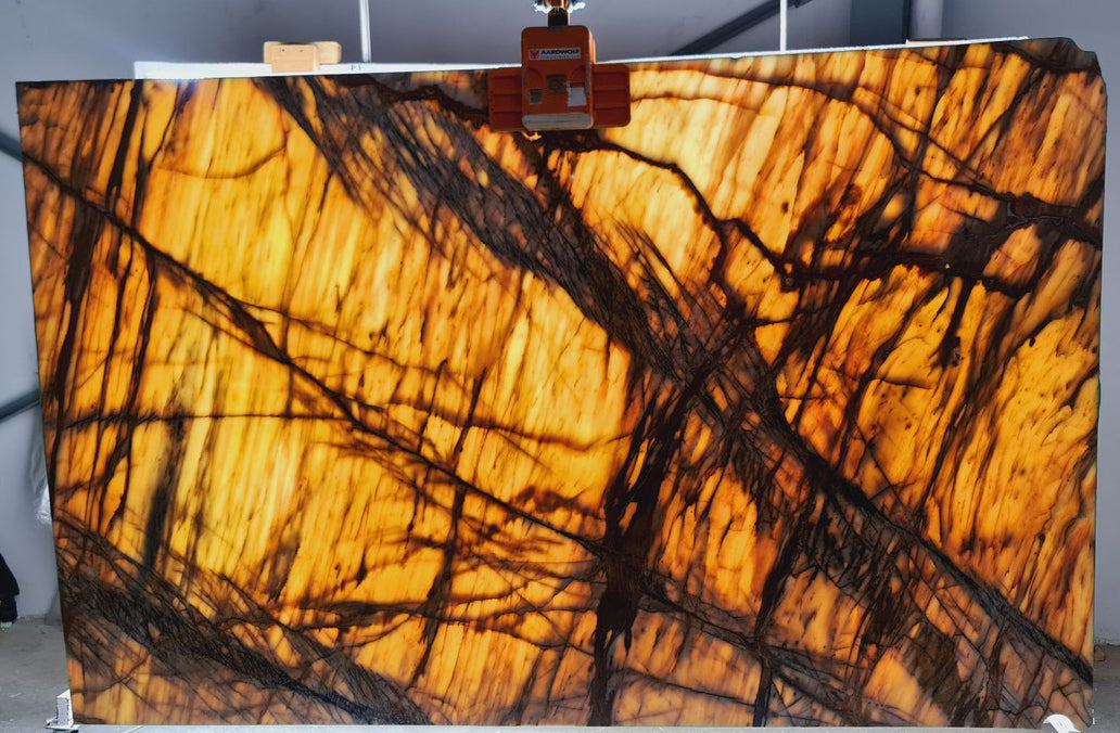 Fiore D'oro White Bookmatching Marble Slabs Polished - Full Truckload